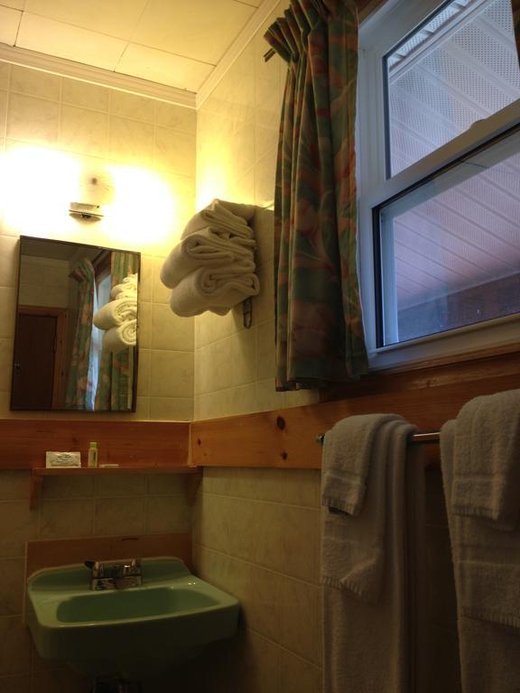 Hopewell Rocks Motel & Country Inn Hopewell Cape Rom bilde